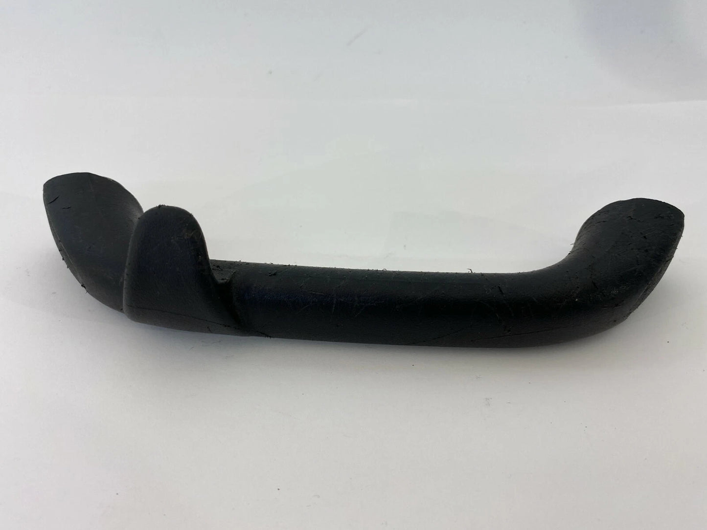 2011-2014 DODGE AVENGER REAR PASSENGER SIDE UPPER ROOF GRAB HANDLE ASSEMBLY OEM