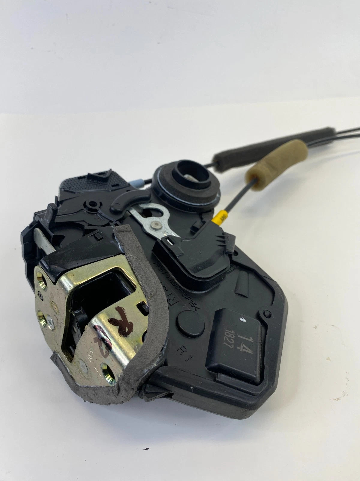 2002-09 Lexus ES300 ES330 RX350 Rear Right Side Door Lock Latch Release Actuator