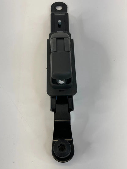 2004-2009 CHEVROLET COLORADO FRONT PASSENGER RIGHT SEAT BELT HEIGHT ADJUSTER