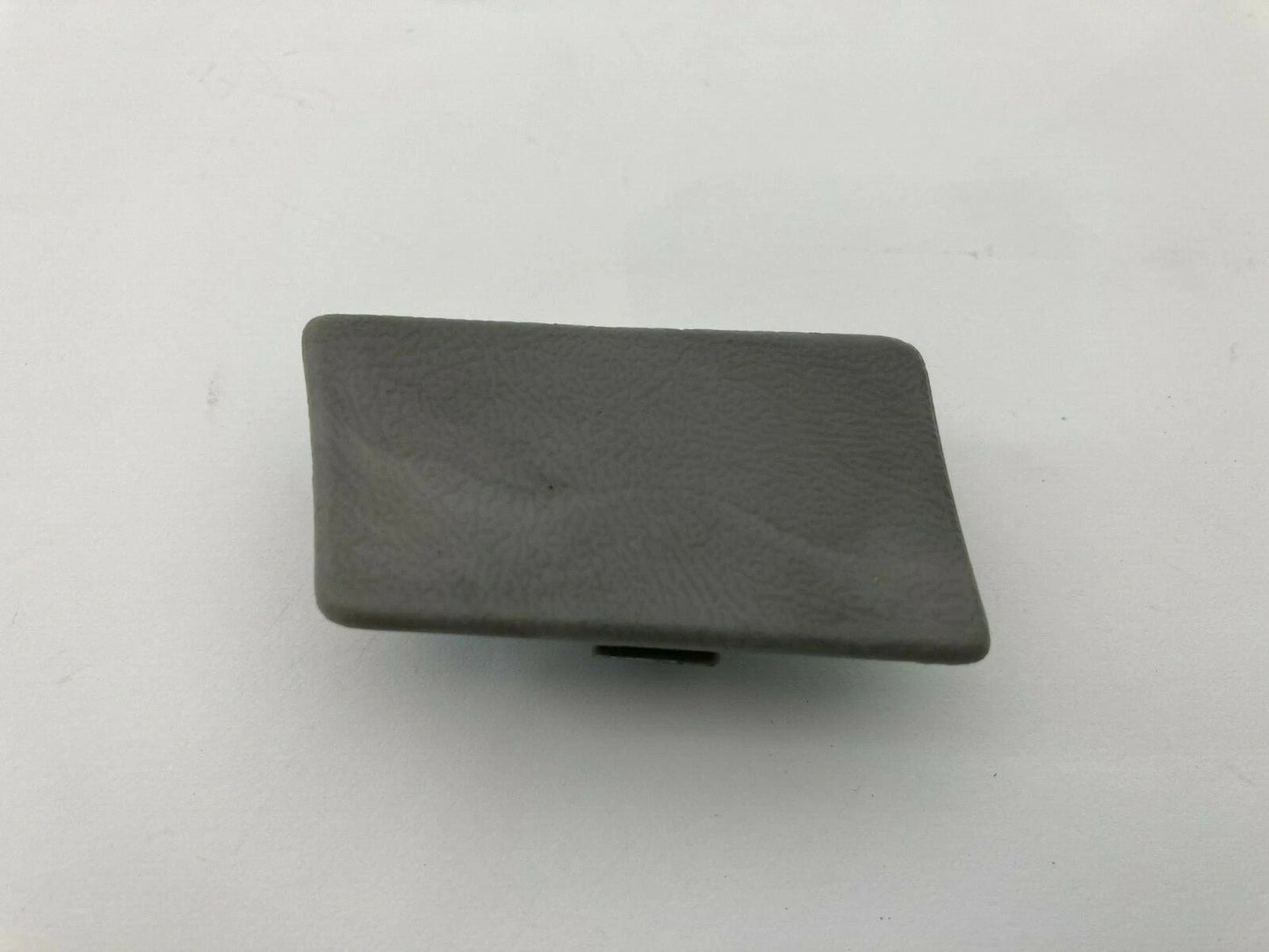 2003 FORD EXPLORER SPORT INTERIOR QUARTER PANEL RETAINER PLATE CAP TRIM COVER