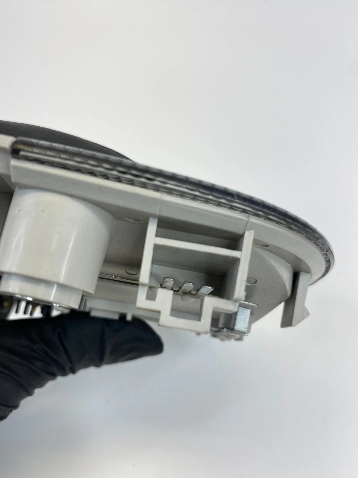 2009-2018 SUBARU FORESTER REAR ROOF OVERHEAD DOME LIGHT READING MAP LAMP OEM