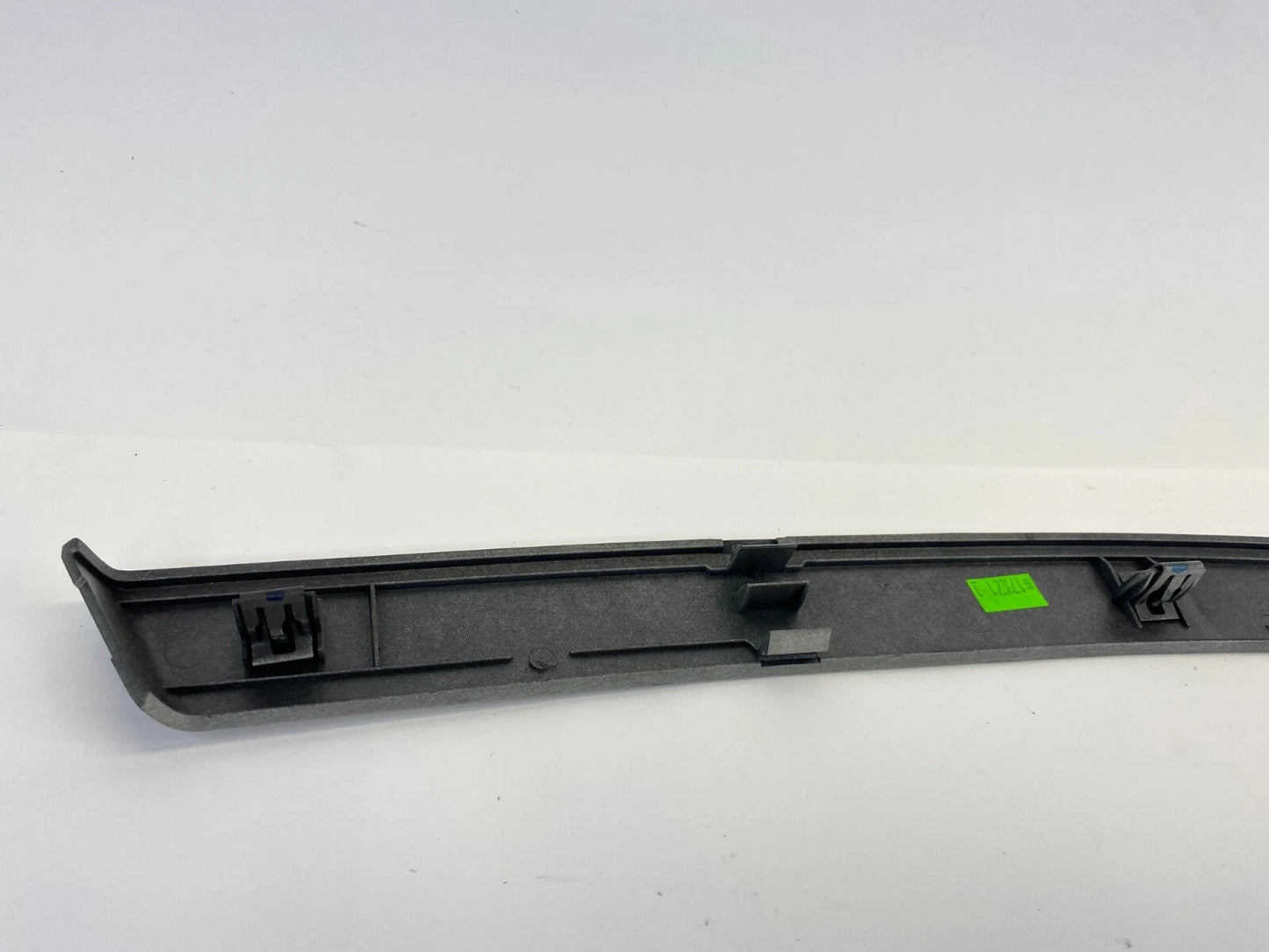 04-06 NISSAN MAXIMA REAR RIGHT INNER DOOR MOLDING PANEL BEZEL TRIM 82948-7Y060