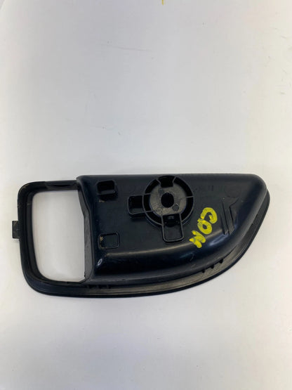2013-2017 HYUNDAI ELANTRA GT INTERIOR RIGHT DOOR HANDLE BEZEL COVER 82621-A5000
