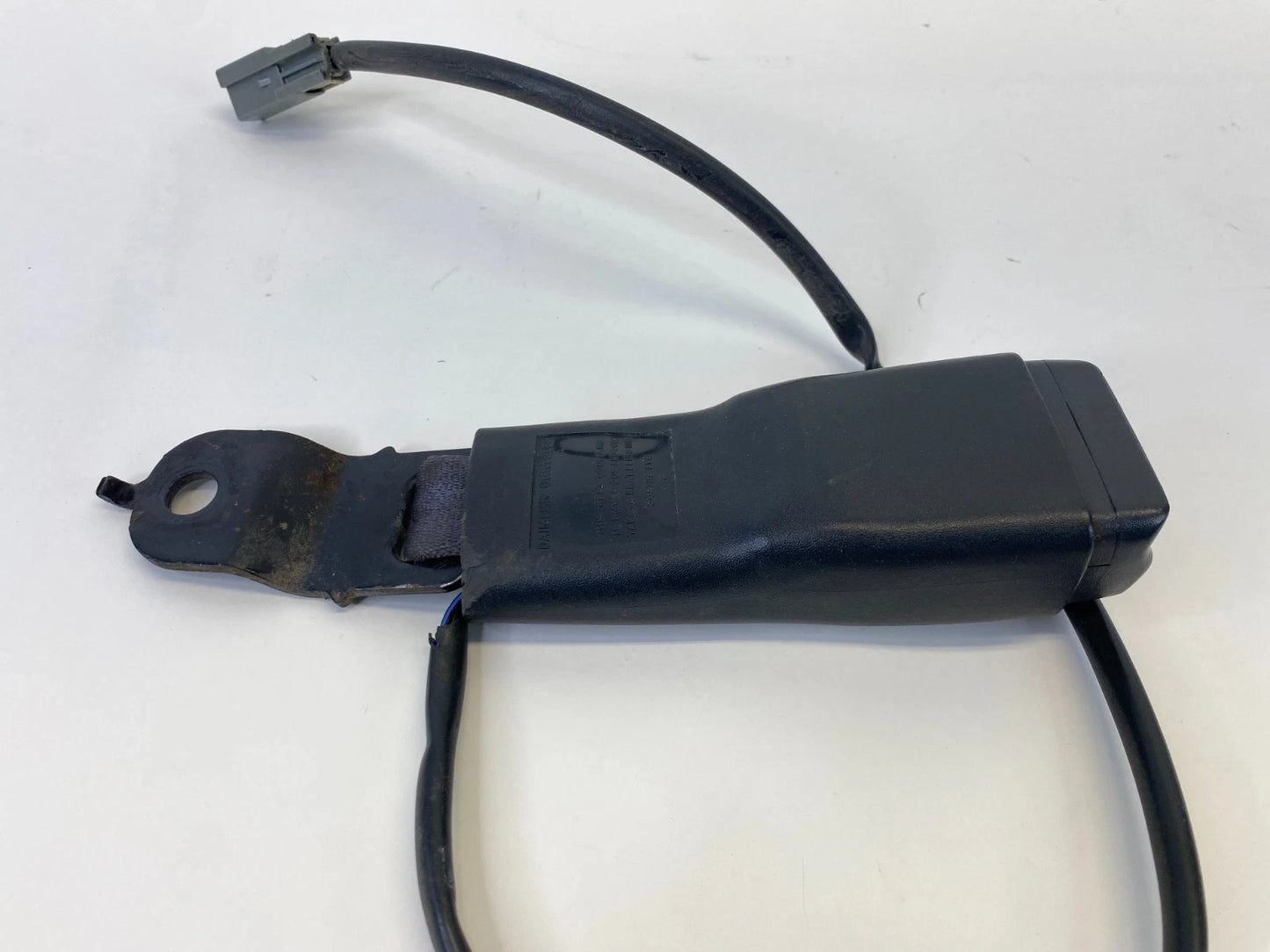 2005 CHRYSLER 300 FRONT LEFT DRIVER SIDE SEAT BELT BUCKLE 1BX251DVAA OEM