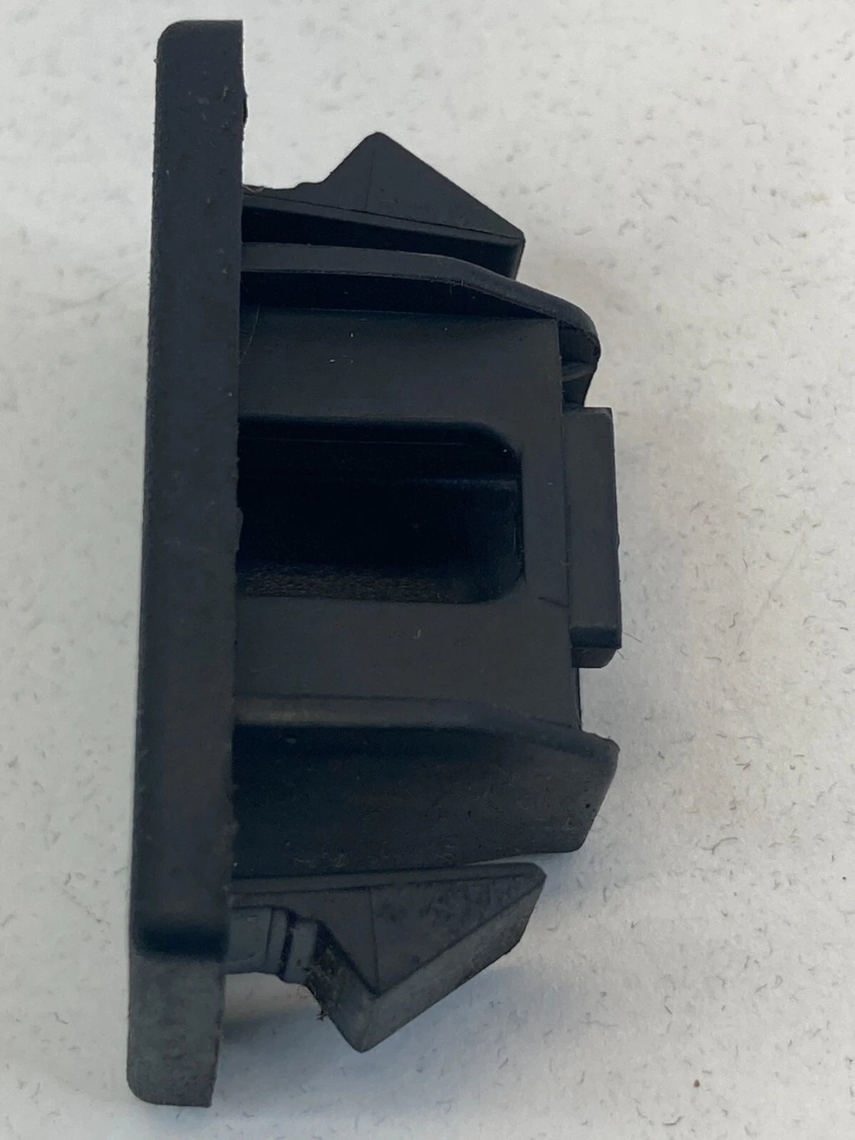 2007-2013 MITSUBISHI OUTLANDER INTERIOR PLUG CAP GARNISH COVER UNIT OEM 8030A061