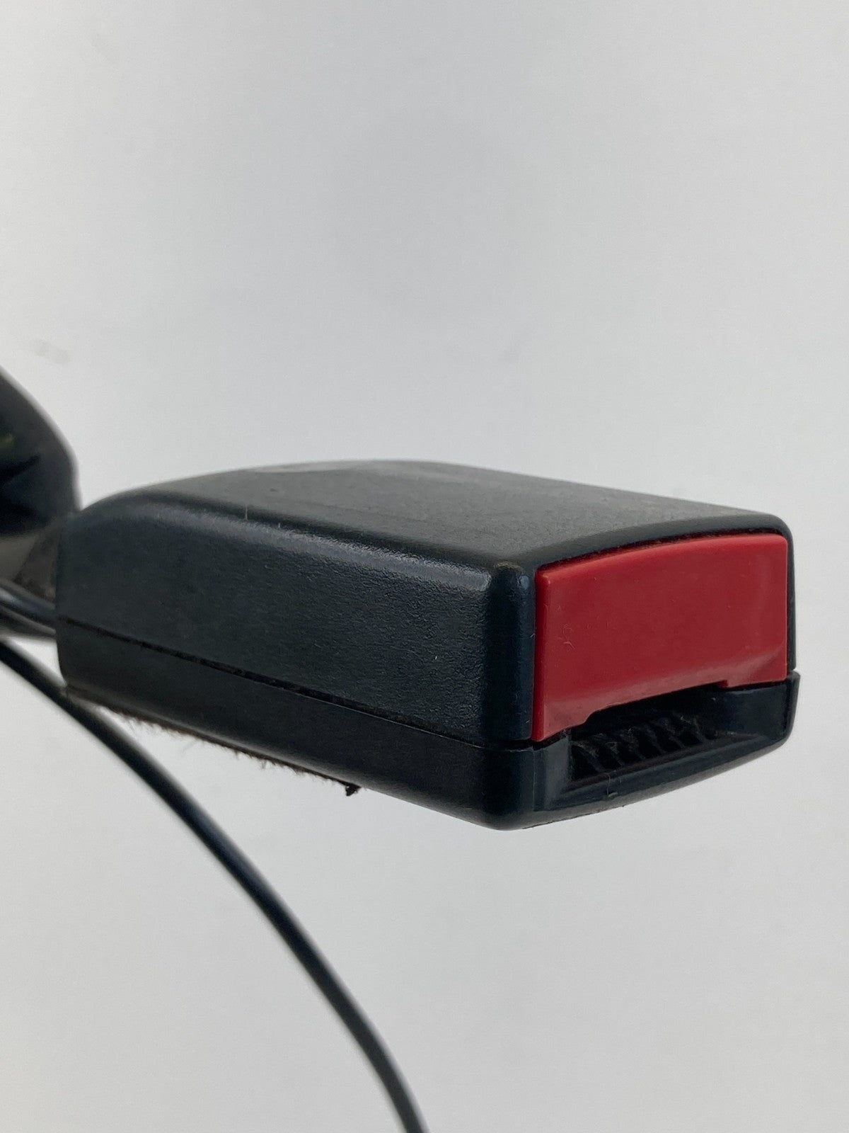 2003-2011 Saab 9-3 93 Front Right Passenger Seat Belt Buckle 6119901 OEM