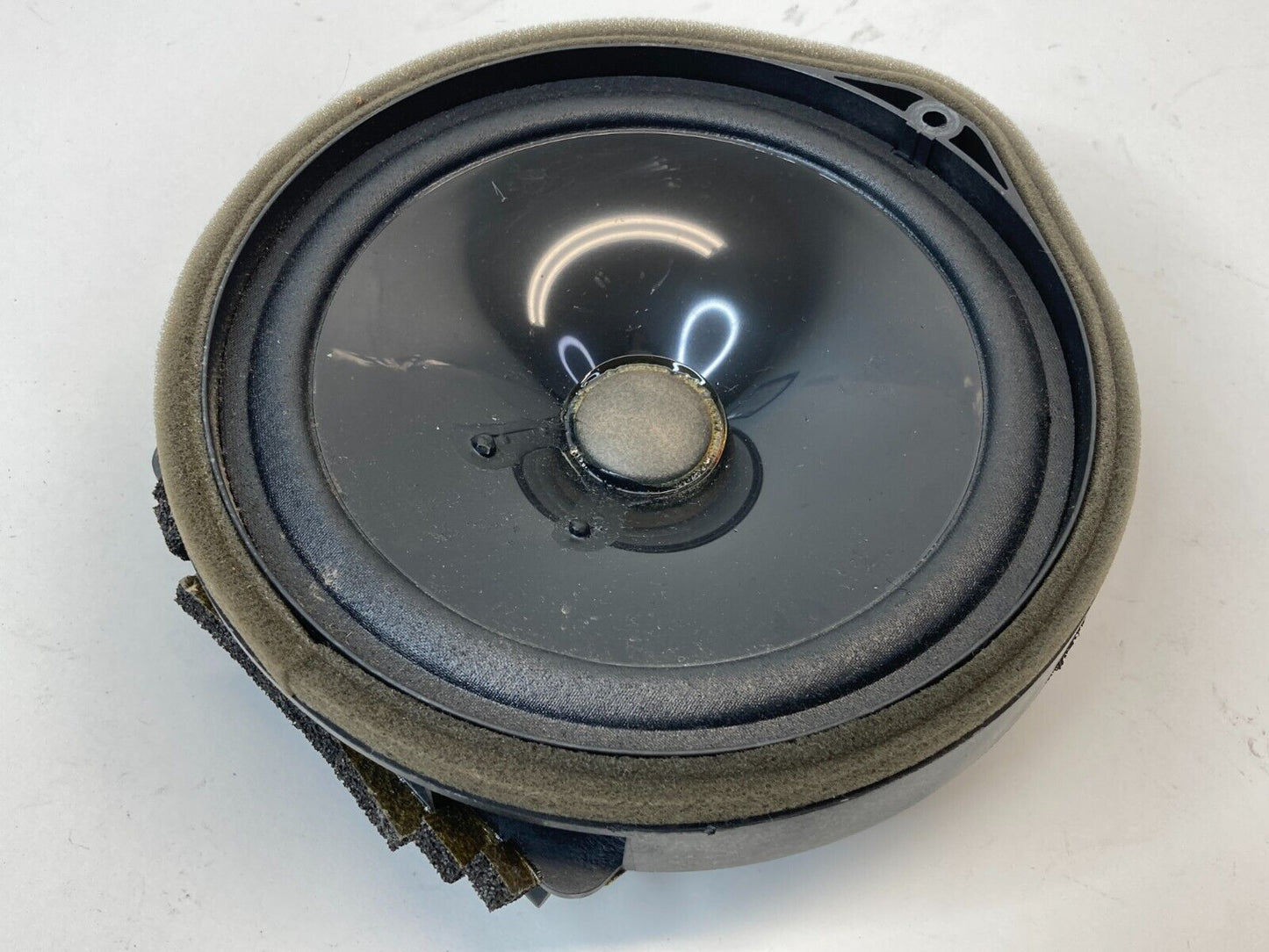 2009 2010 2011 2012 2013 Honda Fit Rear Left Side Door Audio Speaker Sound OEM