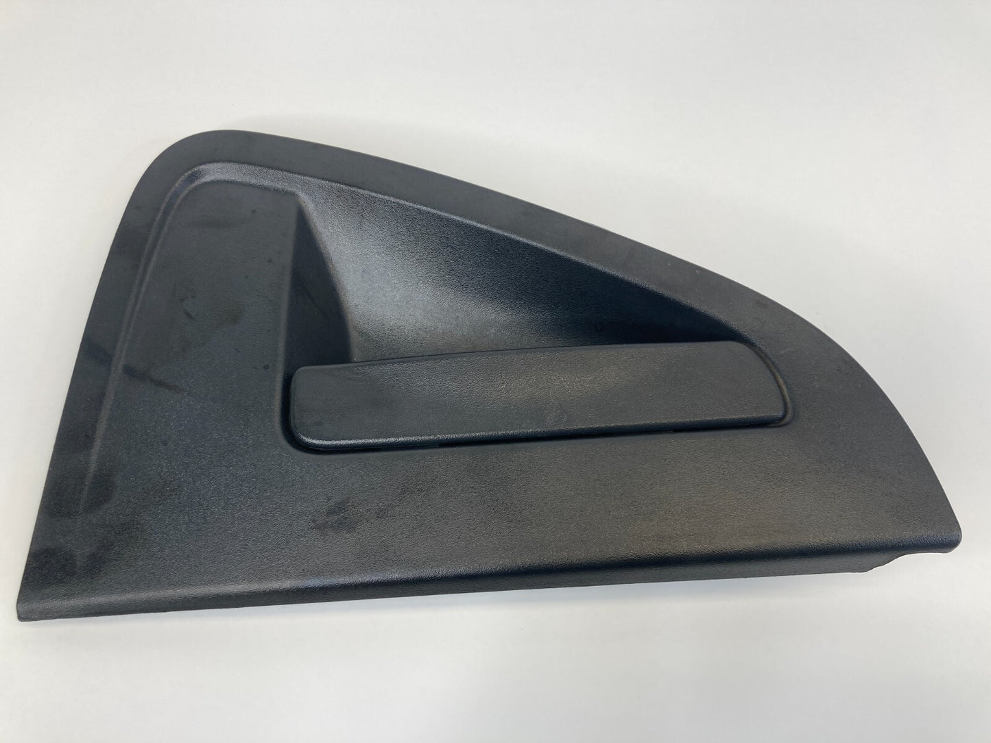 2013-2015 Chevrolet Spark Rear Left Back Exterior Door Handle 96690101 OEM