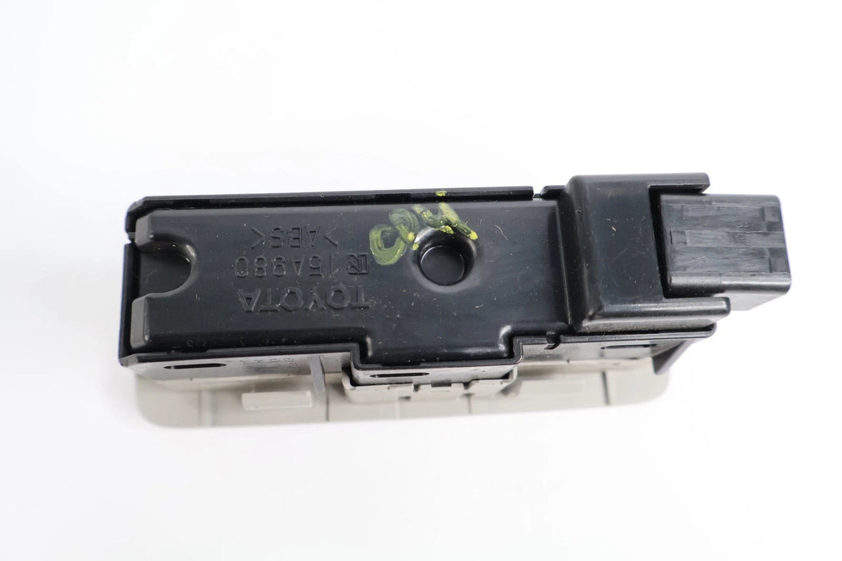2011-2014 TOYOTA SIENNA REAR RIGHT SIDE 3RD ROW POWER FOLD SEAT CONTROL SWITCH