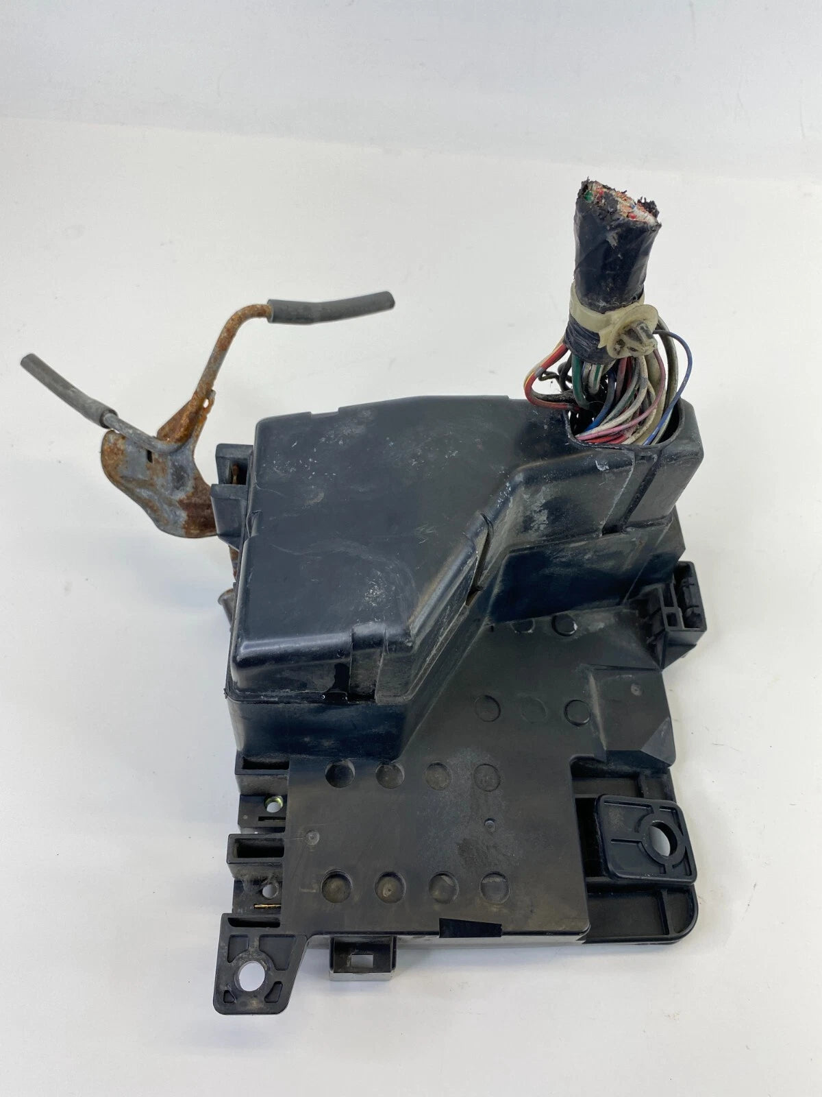 2000-2004 ACURA RL 3.5L FRONT ENGINE FUSE RELAY BOX POWER DISTRIBUTION UNIT OEM
