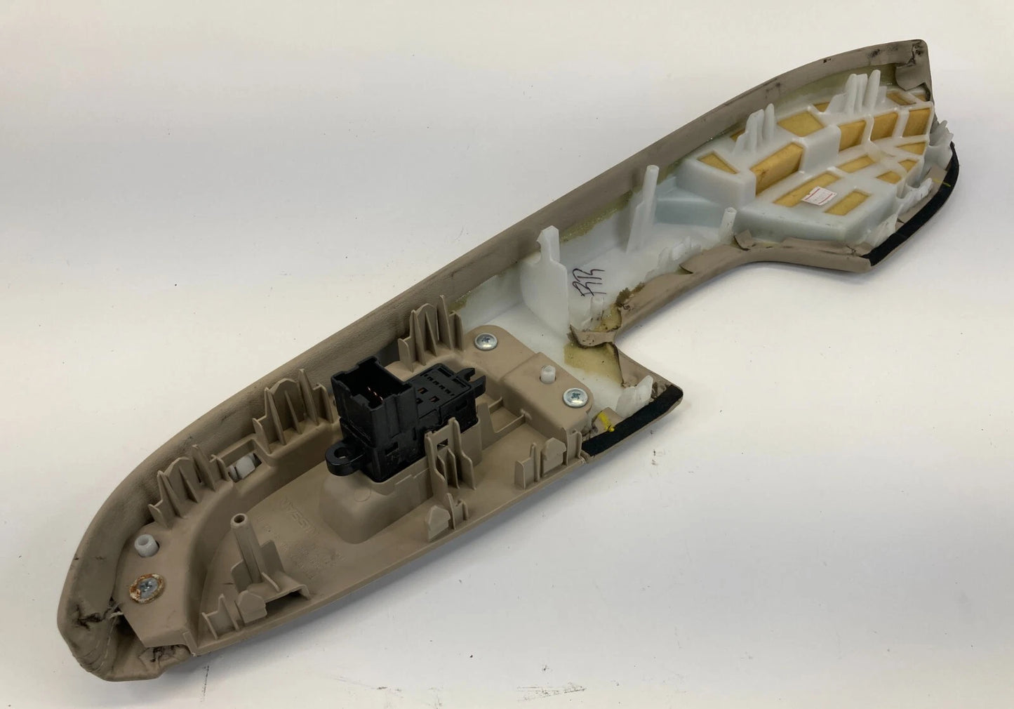 09-14 NISSAN MAXIMA REAR RIGHT BACK SIDE DOOR WINDOW SWITCH W ARMREST 829609N00