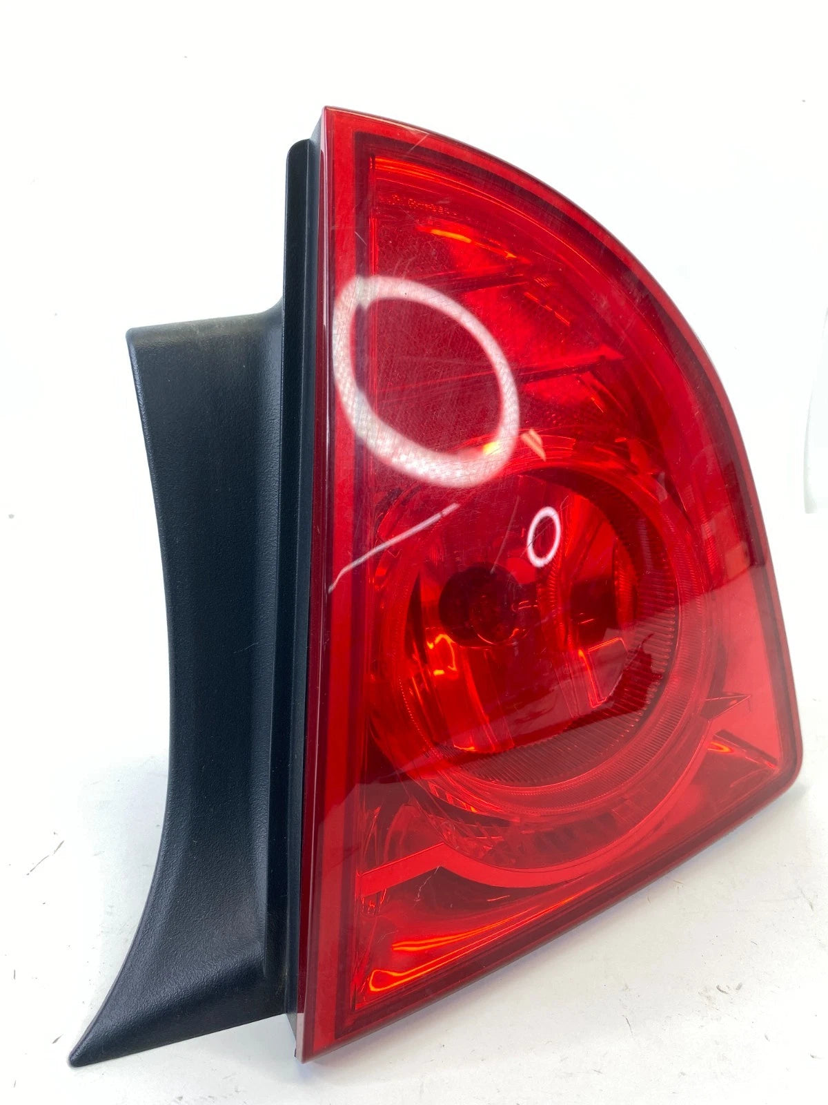2008-2012 CHEVROLET MALIBU REAR RIGHT PASSENGER SIDE TAIL LAMP ASSY 20914364 OEM