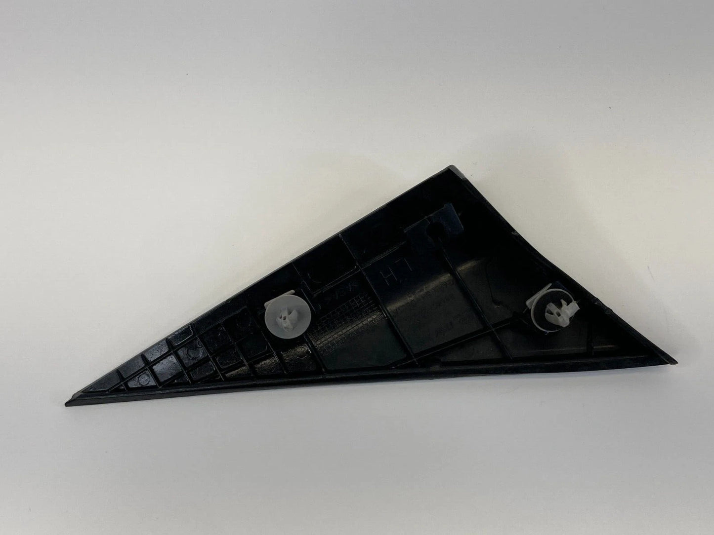 2011-2013 HYUNDAI ELANTRA FRONT LEFT OUTER FENDER CORNER TRIM COVER 86180-3X000