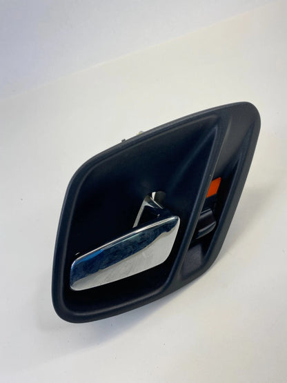 2001-2004 JEEP GRAND CHEROKEE FRONT RIGHT RH INSIDE DOOR HANDLE ASSEMBLY OEM