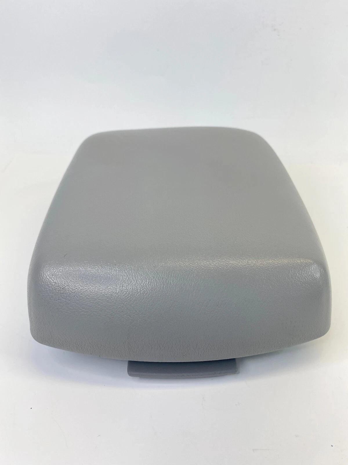 2007 2008 2009 SUZUKI XL-7 XL7 CENTER CONSOLE LID ARMREST ARM REST OEM