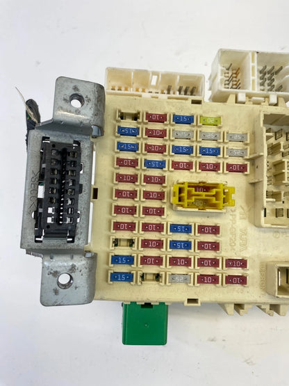 2013 HYUNDAI ACCENT 1.6L INTERIOR FUSE BOX RELAY CABIN JUNCTION 91950-1R542 OEM
