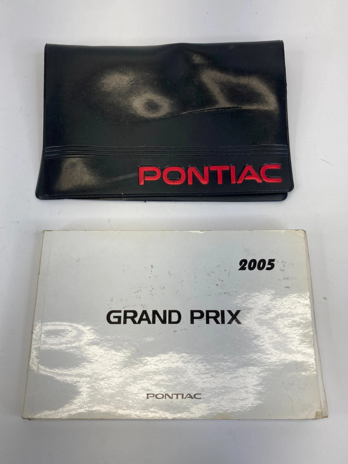 2005 PONTIAC GRAND PRIX GT2 SEDAN OWNERS MANUAL MAINTENANCE GUIDE OEM