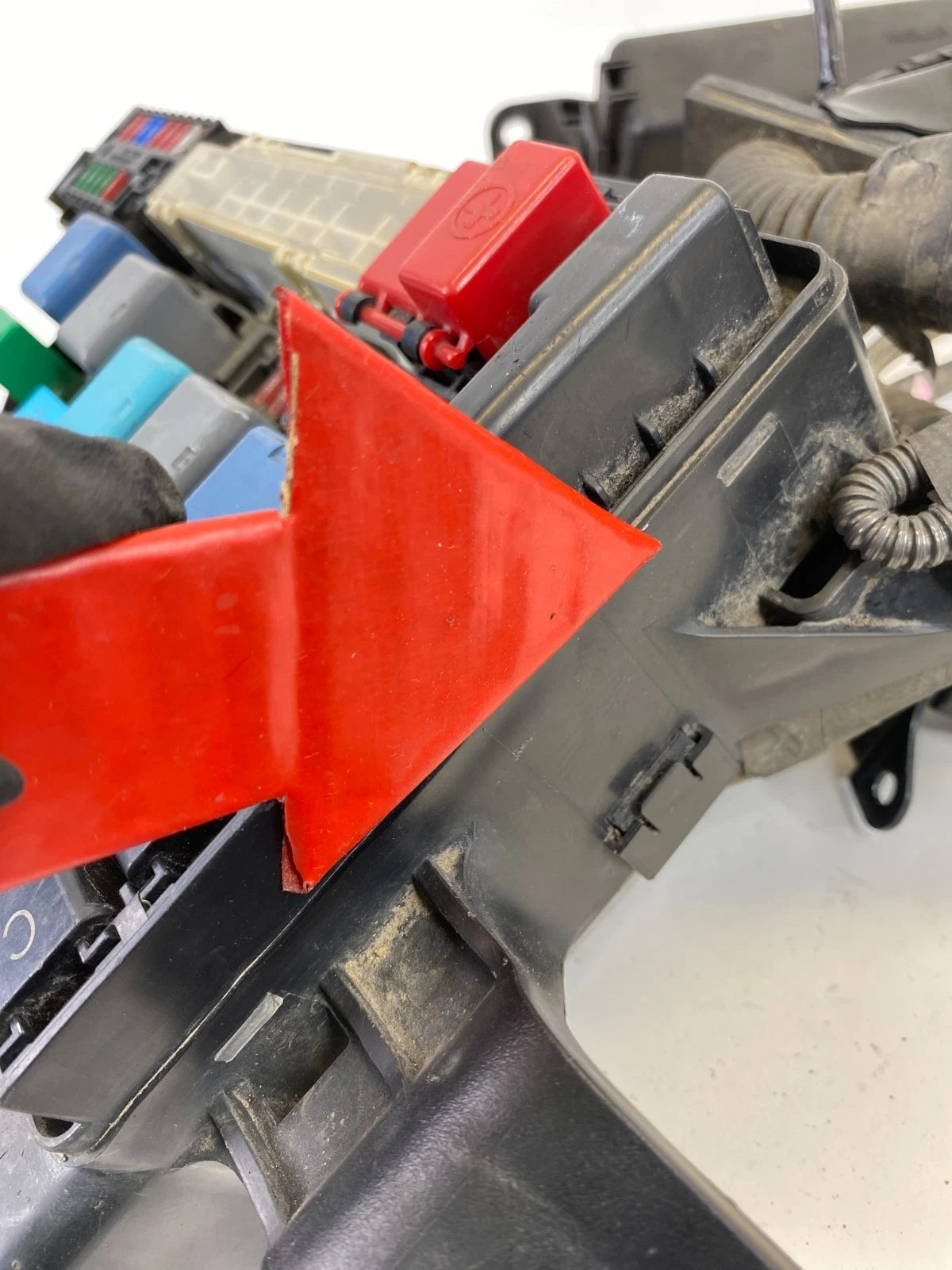 2004-2009 Toyota Prius 1.5L AT Engine Compartment Fuse Relay Box w Small Fuse