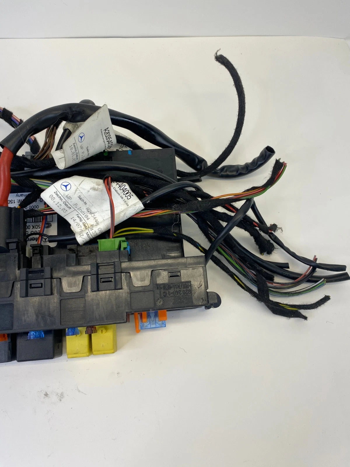 2001-2007 MERCEDES-BENZ C240 REAR SAM CONTROL UNIT FUSE BOX OEM 203-545-32-01