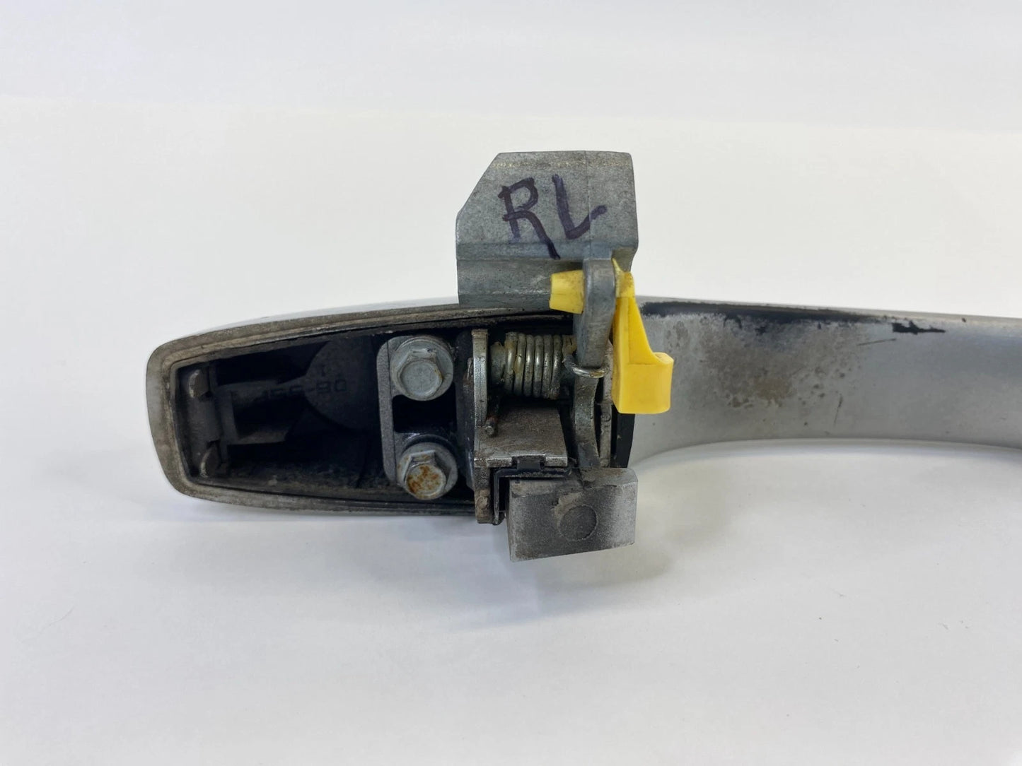 2007-2017 JEEP PATRIOT REAR LEFT DRIVER EXTERIOR OUTER DOOR HANDLE SILVER OEM