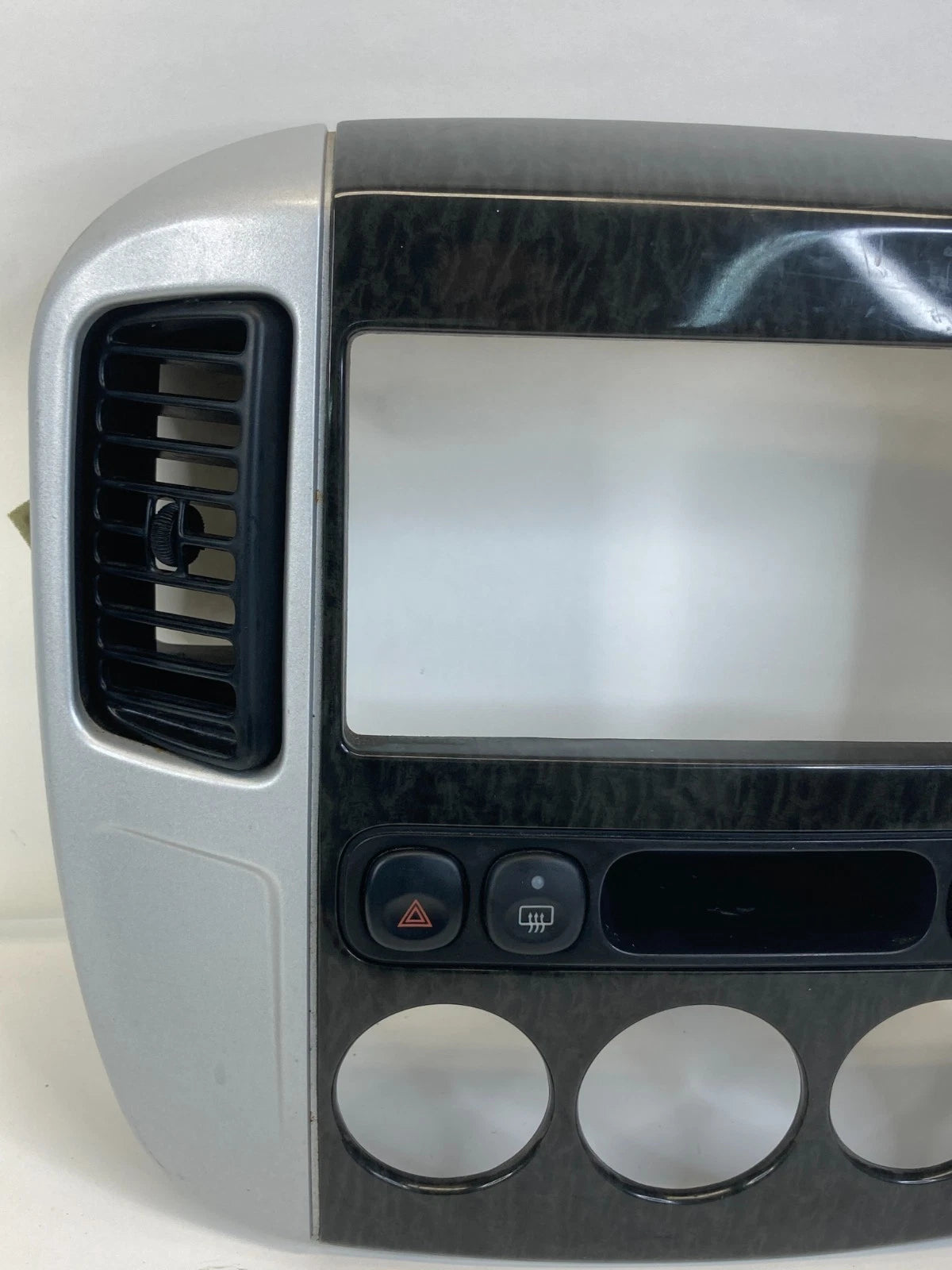 05-07 MERCURY MARINER CENTER DASH TRIM RADIO BEZEL CLIMATE CONTROL PANEL OEM