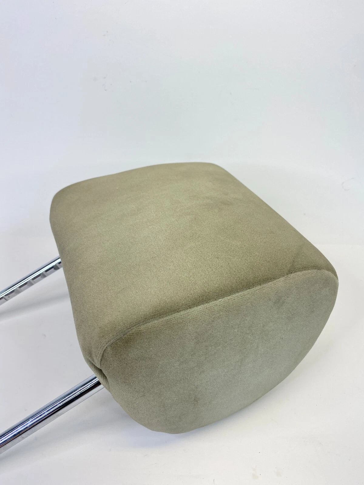 04 05 06 07 08 TOYOTA SOLARA FRONT RIGHT PASSENGER SEAT HEADREST HEAD REST OEM