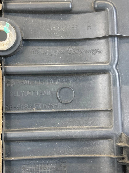 2002-2004 LINCOLN NAVIGATOR 5.4L V8 ENGINE MOTOR COVER 2L7E-6K089-CB OEM