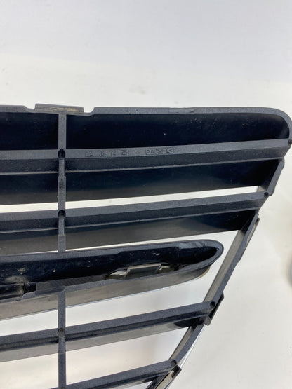 2003-2007 Saab 9-3 Sedan Front Bumper Radiator Center Grille Set of 3 12787225