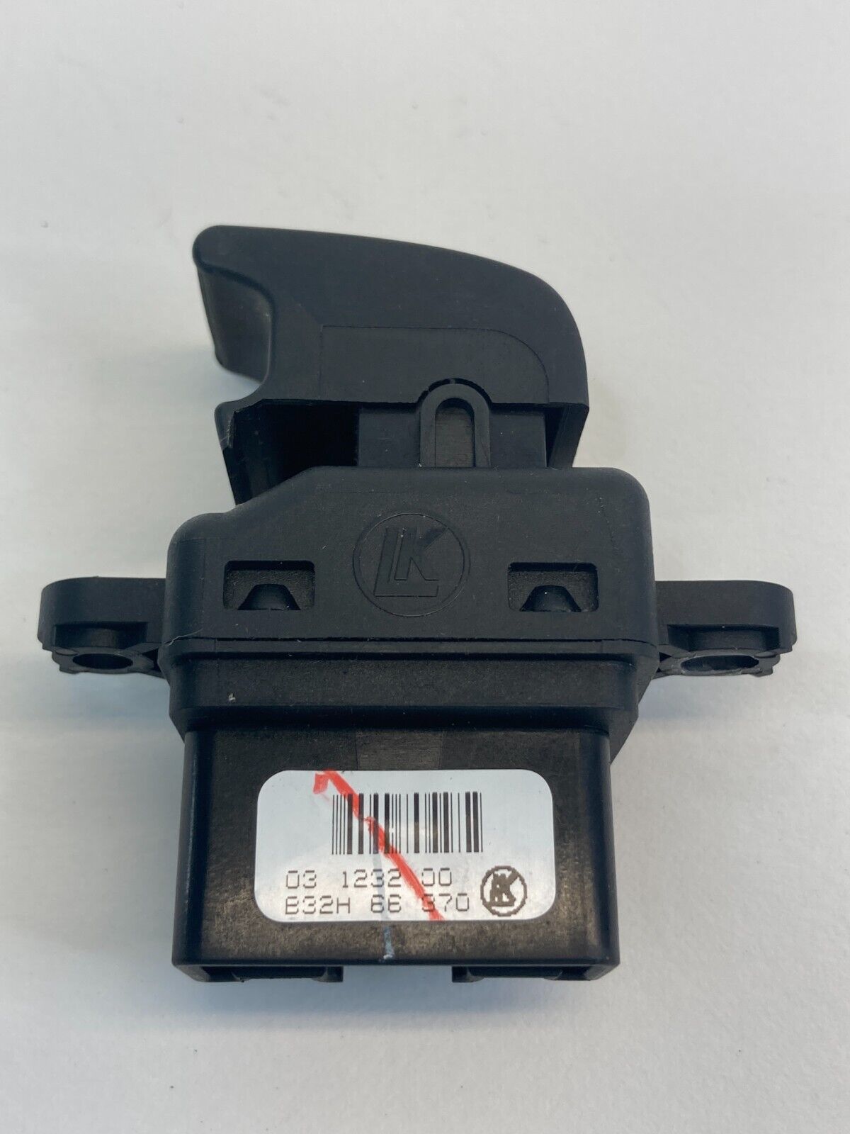 2004-2009 Mazda 3 Mazda3 Front Right Side Door Power Window Switch B32H66370