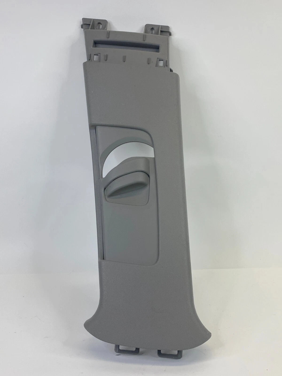 2004-2009 TOYOTA PRIUS FRONT LEFT SIDE SEAT BELT ADJUSTENT TRIM COVER 7302433010