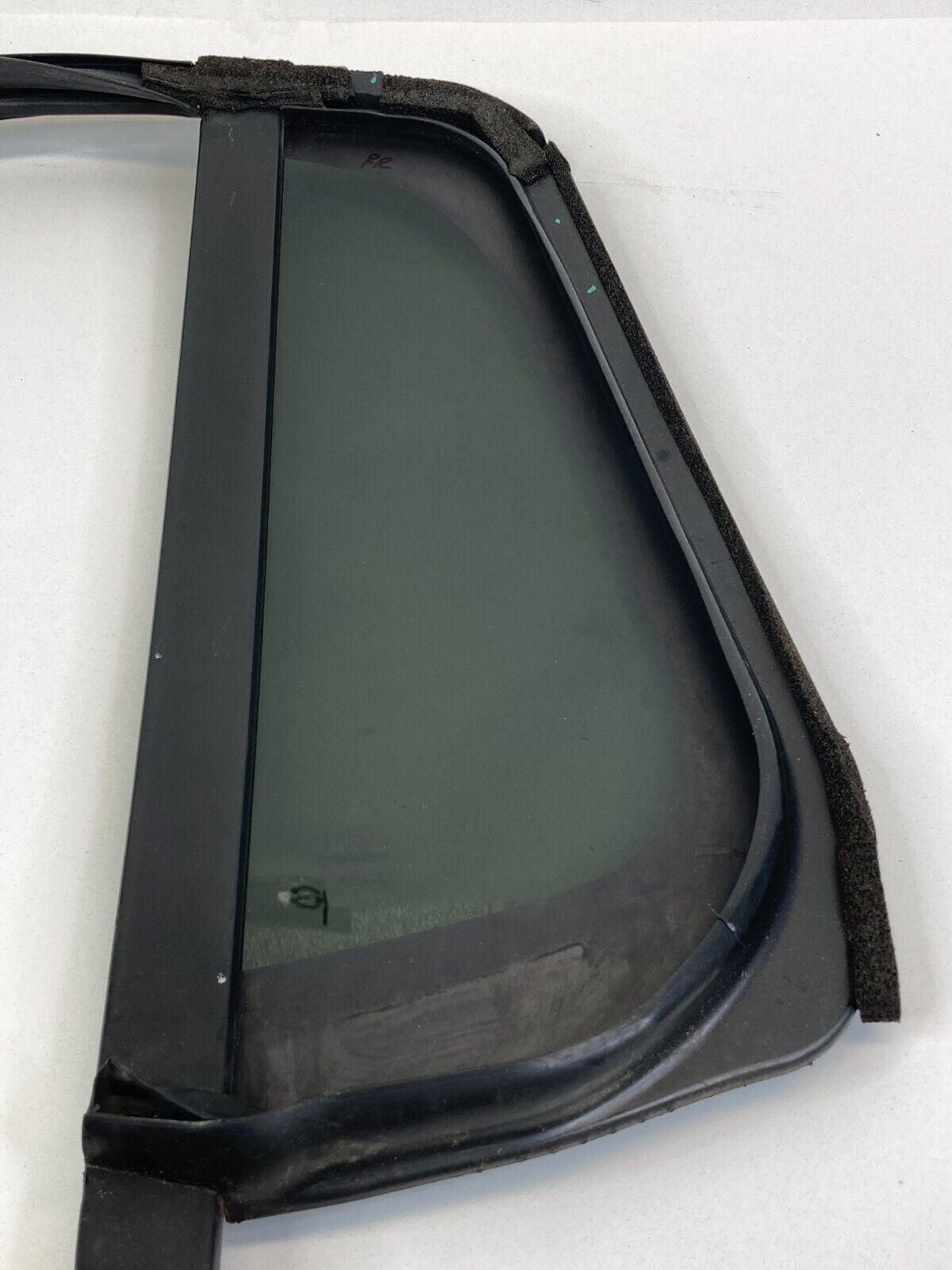 2010-2019 Lincoln MKT Rear Right Back Side Door Fixed Window Glass Vent RR RH