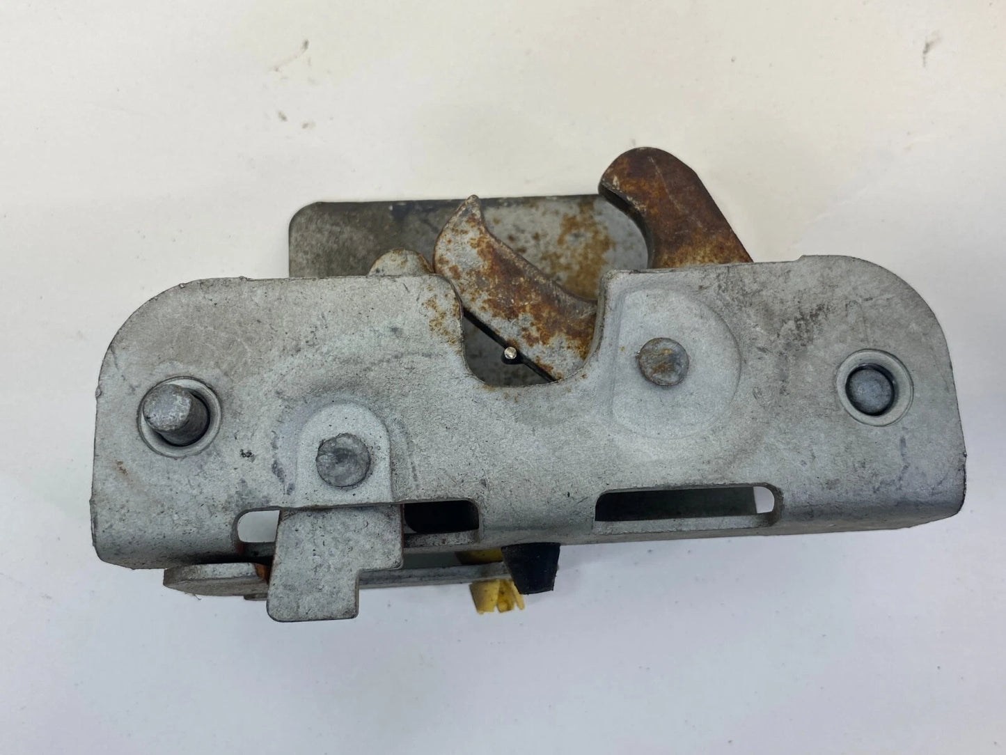2001-2010 FORD EXPLORER SPORT TRAC REAR RIGHT SIDE LIFTGATE TAILGATE LOCK LATCH