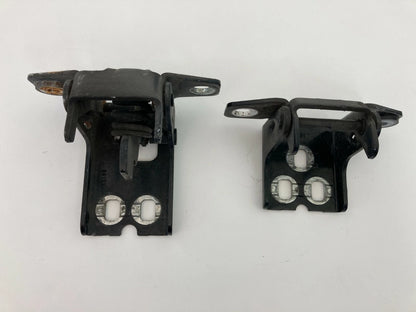 04-09 DODGE DURANGO REAR RIGHT PASSENGER SIDE DOOR UPPER & LOWER HINGE SET PAIR