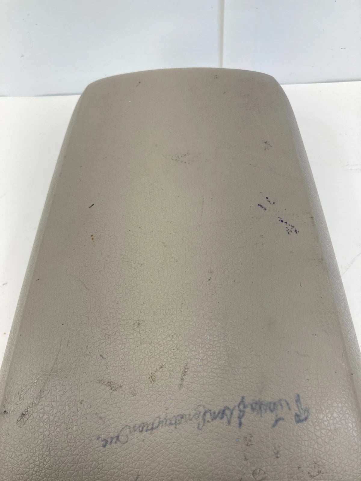 2008 2009 2010 Ford Edge Center Console Armrest Arm Rest Lid Cover Top