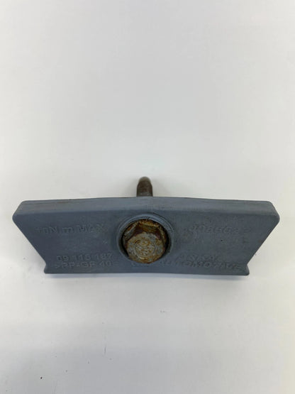 2013-2015 CHEVROLET MALIBU BATTERY HOLD DOWN RETAINER FRONT OEM FACTORY 09115187