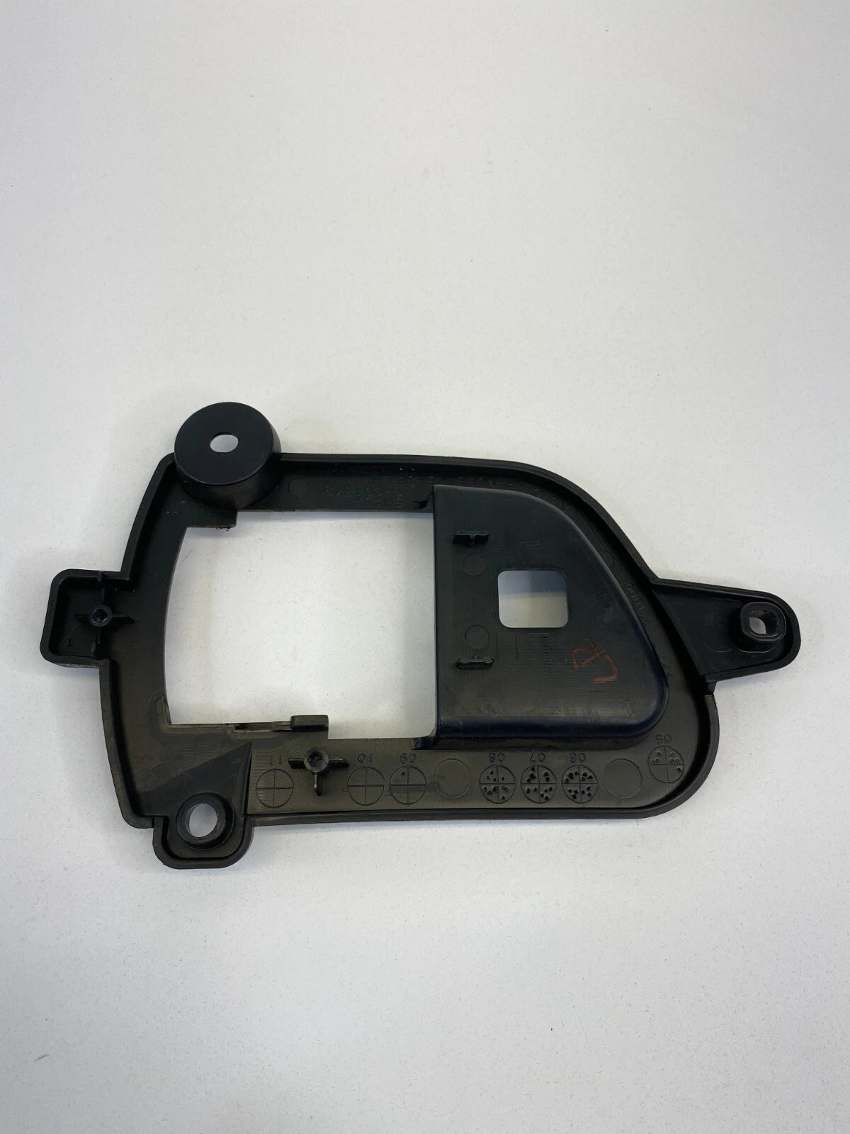 2007-2013 MITSUBISHI OUTLANDER REAR LEFT SIDE INTERIOR DOOR HANDLE BEZEL OEM