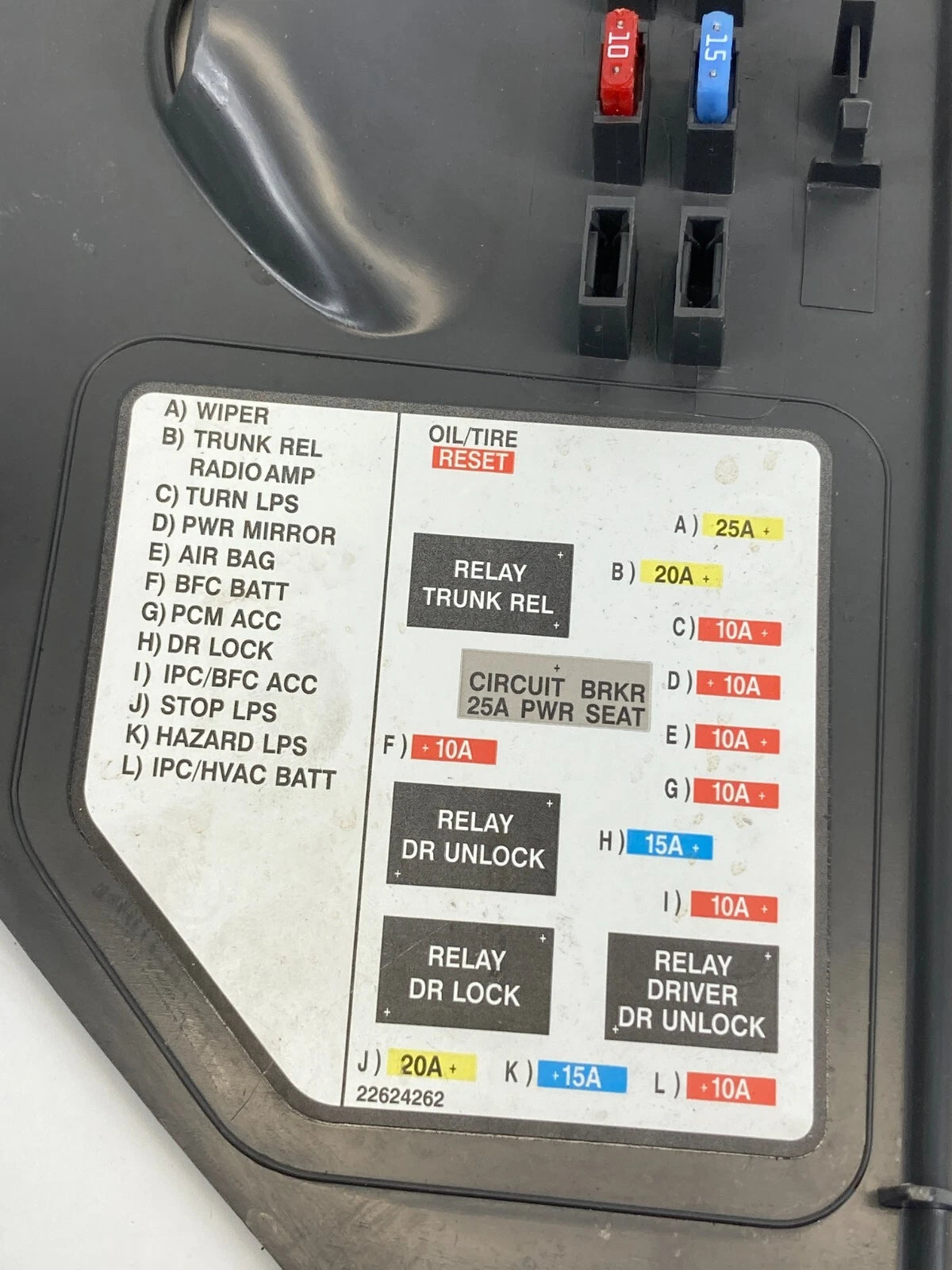 2001-2005 PONTIAC GRAND AM DASHBOARD LEFT SIDE END CAP FUSE BOX COVER 22624262