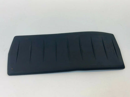 2002-2007 SATURN VUE CENTER CONSOLE INSERT RUBBER MAT LINER 52685 OEM