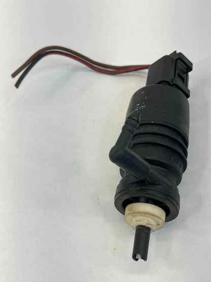 2004-2017 BMW X3 2007-2012 328I FRONT WINDSHIELD WASHER WASH PUMP 1813914725