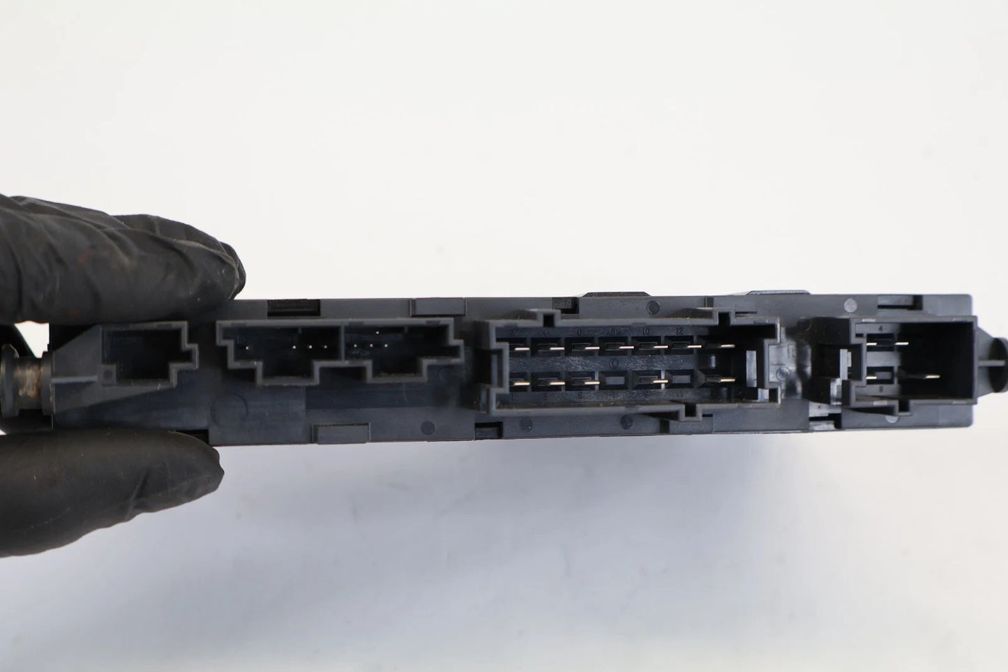 2011-2013 JEEP GRAND CHEROKEE DURANGO SEAT MEMORY CONTROL MODULE 05026615AM OEM