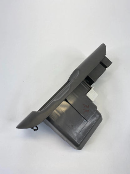 98 99 00 01 02 03 04 05 LEXUS GS300 REAR RIGHT SIDE WINDOW SWITCH COVER BEZEL