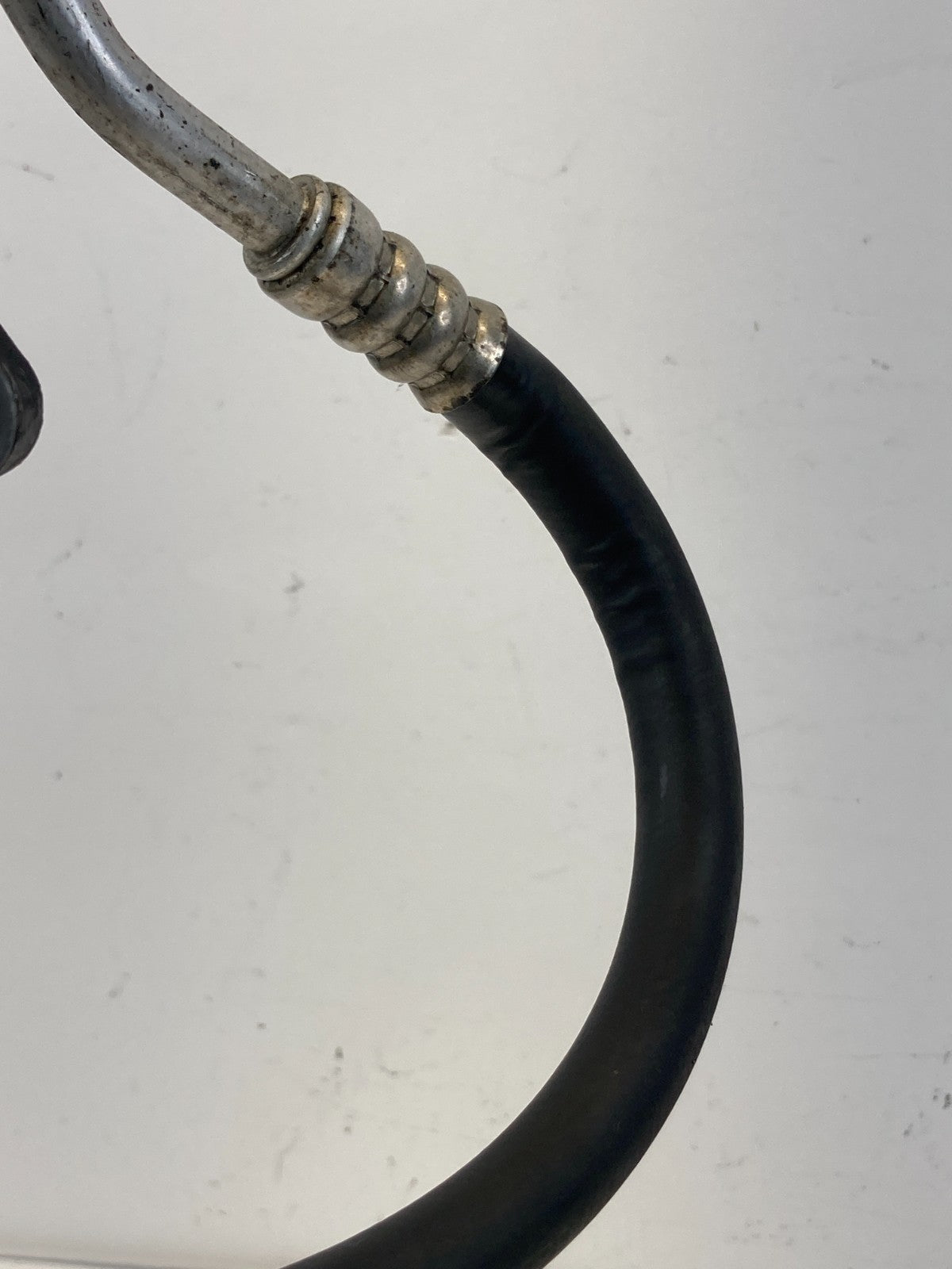 2014 2015 2016 Kia Soul 1.6L L4 AC A/C Refrigerant Discharge Line Hose OEM