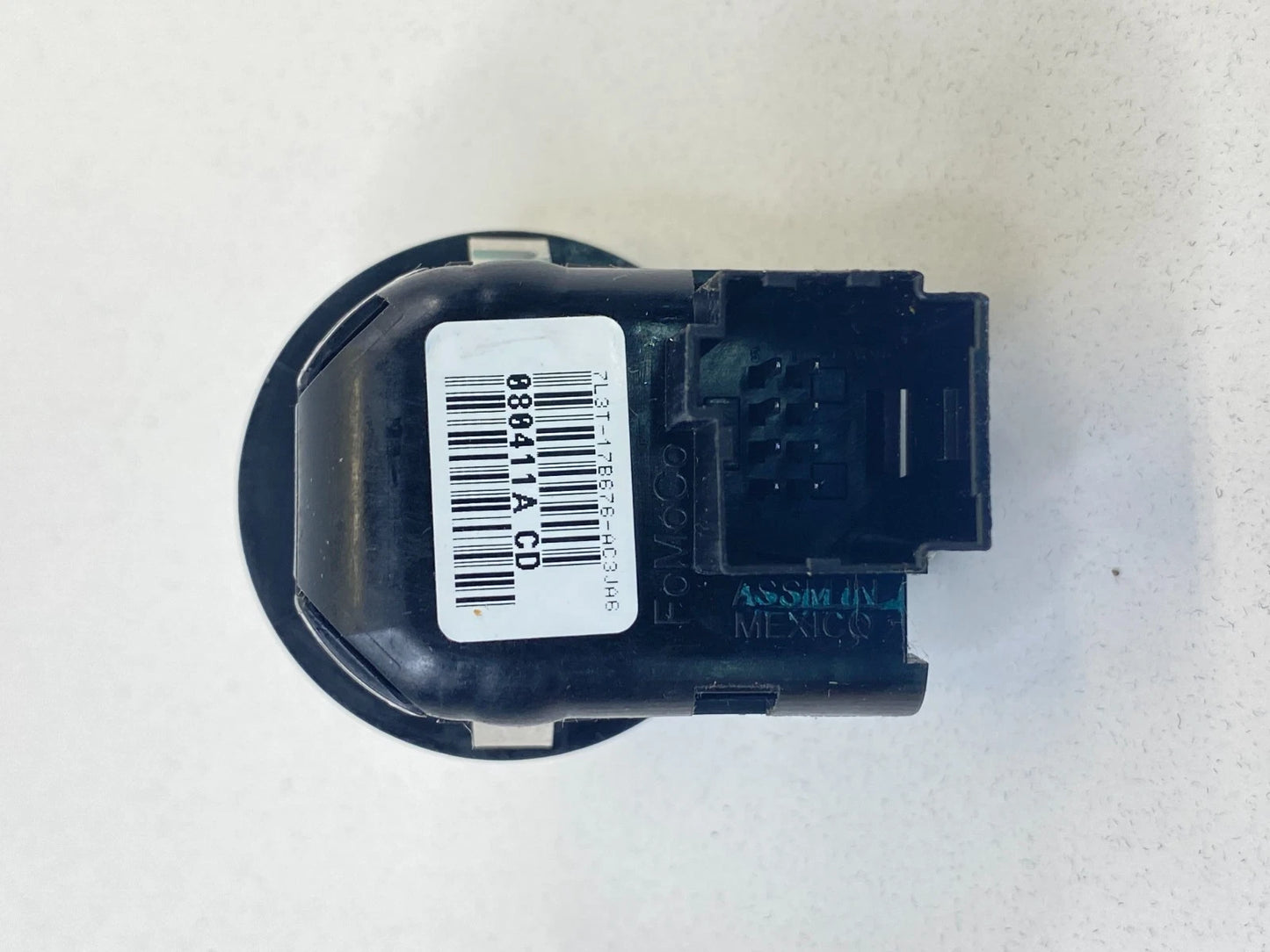 2006-2012 FORD FUSION FRONT LEFT DOOR POWER MIRROR SWITCH ASSEMBLY 7L3T17B676AC