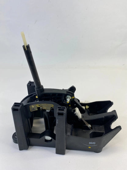 2006 PONTIAC TORRENT 3.4L AUTOMATIC TRANSMISSION SHIFTER GEAR SHIFTER LEVER OEM