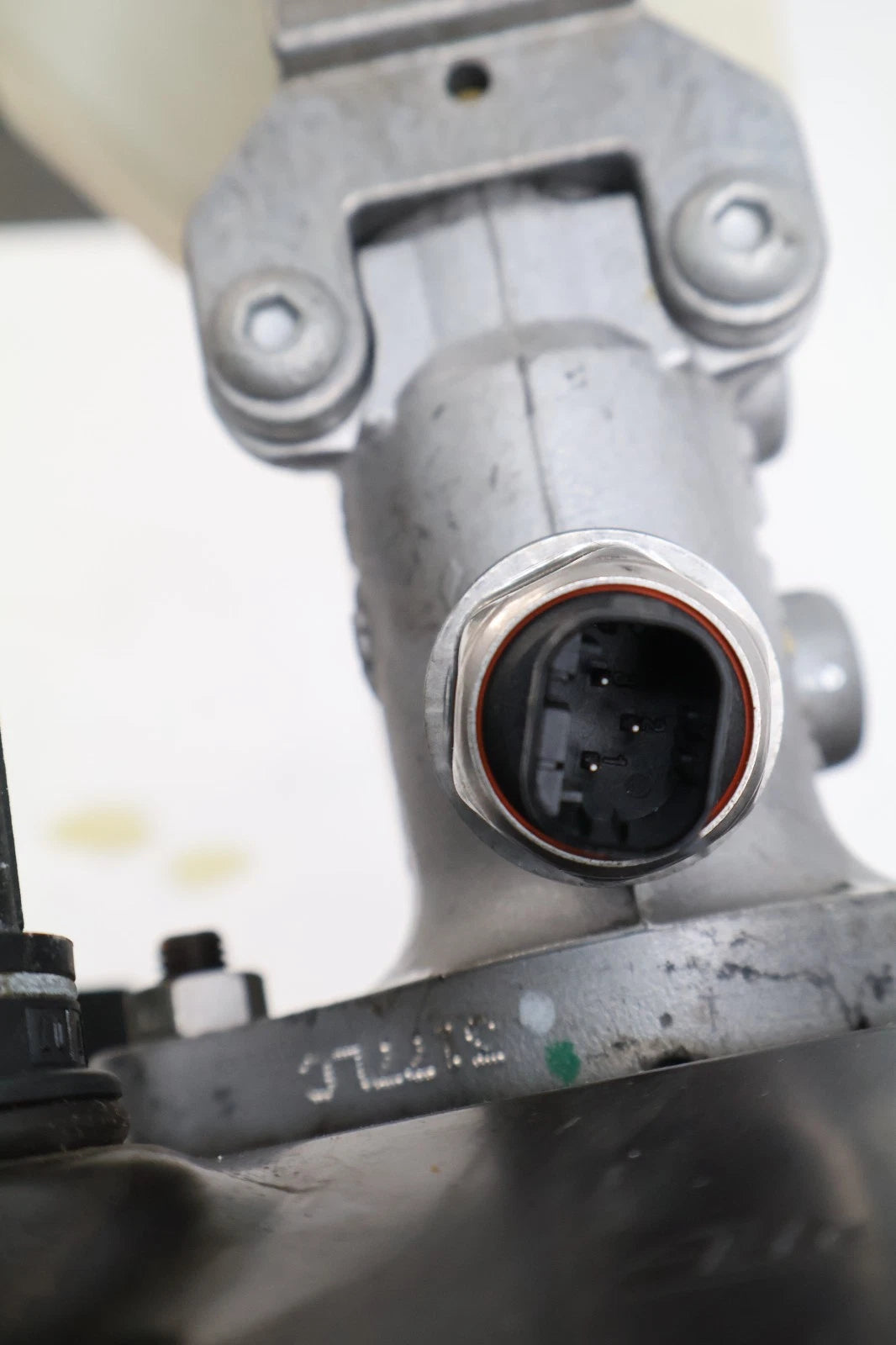 2006-2012 MERCEDES R350 3.5L POWER BRAKE BOOSTER MASTER CYLINDER OEM A2514301330