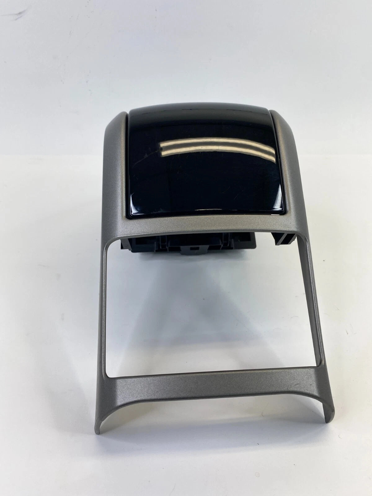 2004-2009 TOYOTA PRIUS FRONT CENTER CONSOLE CUP HOLDER W/ TRIM 1A8C1-009G OEM