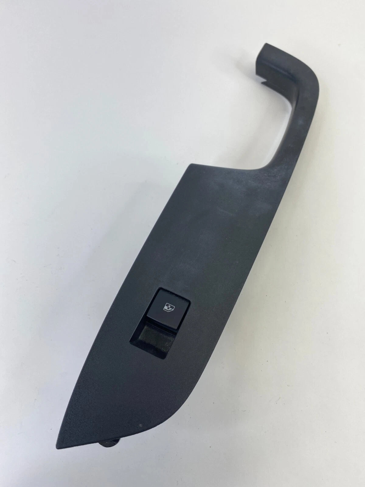 2010-2017 CHEVROLET EQUINOX FRONT RIGHT DOOR WINDOW CONTROL SWITCH 13305370
