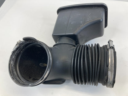 2006 2007 BMW 525i 3.0L Air Intake Tube Duct w/Resonator 1371-7521029-06 OEM