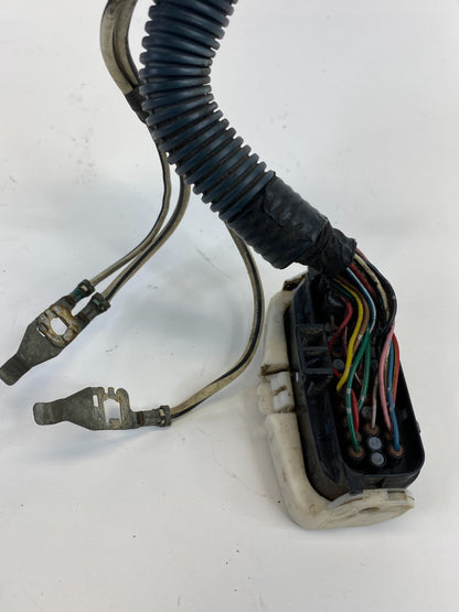 2002 2003 Lexus ES300 3.0L FWD ABS Anti Lock Brake Pump Connector Plug OEM