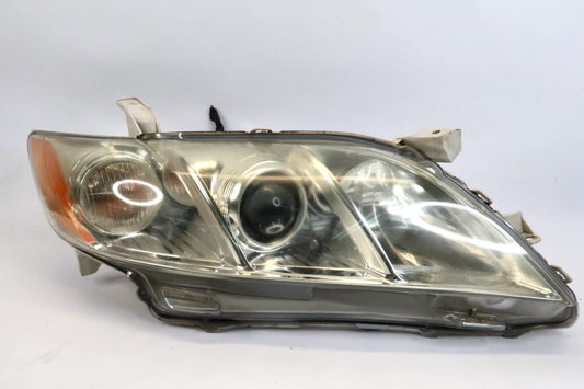 2007-2009 TOYOTA CAMRY RIGHT PASSENGER SIDE HEADLIGHT HEAD LAMP HALOGEN ASSY OEM